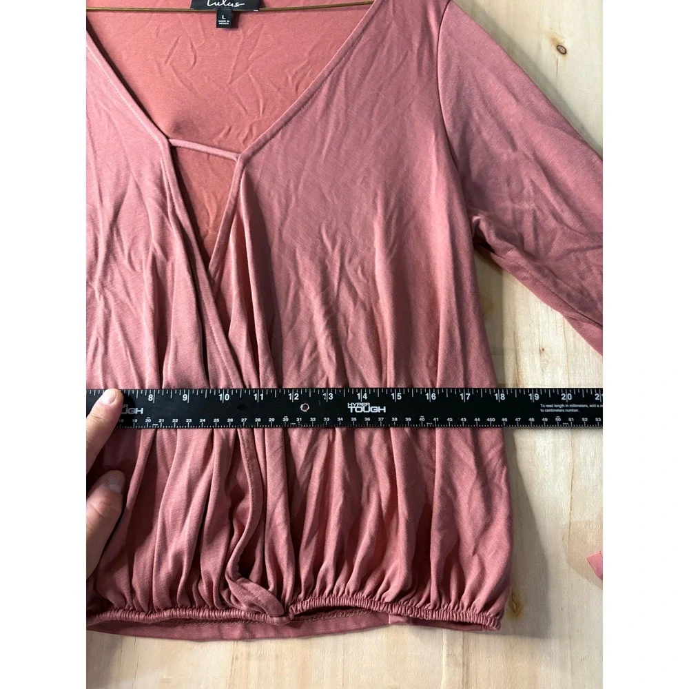 Lulus Womens Dusty Rose Long Sleeve Surplice Elastic Hem Blouse Top Large